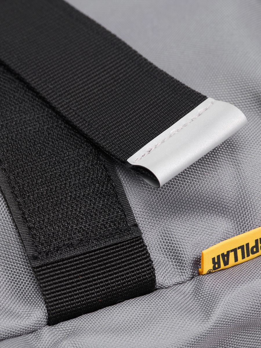 กระเป๋าเป้สะพายหลัง Caterpillar Melbourne ความจุ 26L ใส่โน้ตบุ๊ก ของแท้ 100%